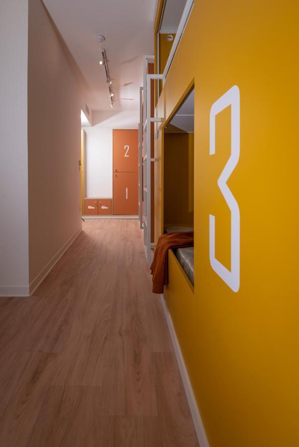 Hostel Le Hueb Тулон Екстер'єр фото