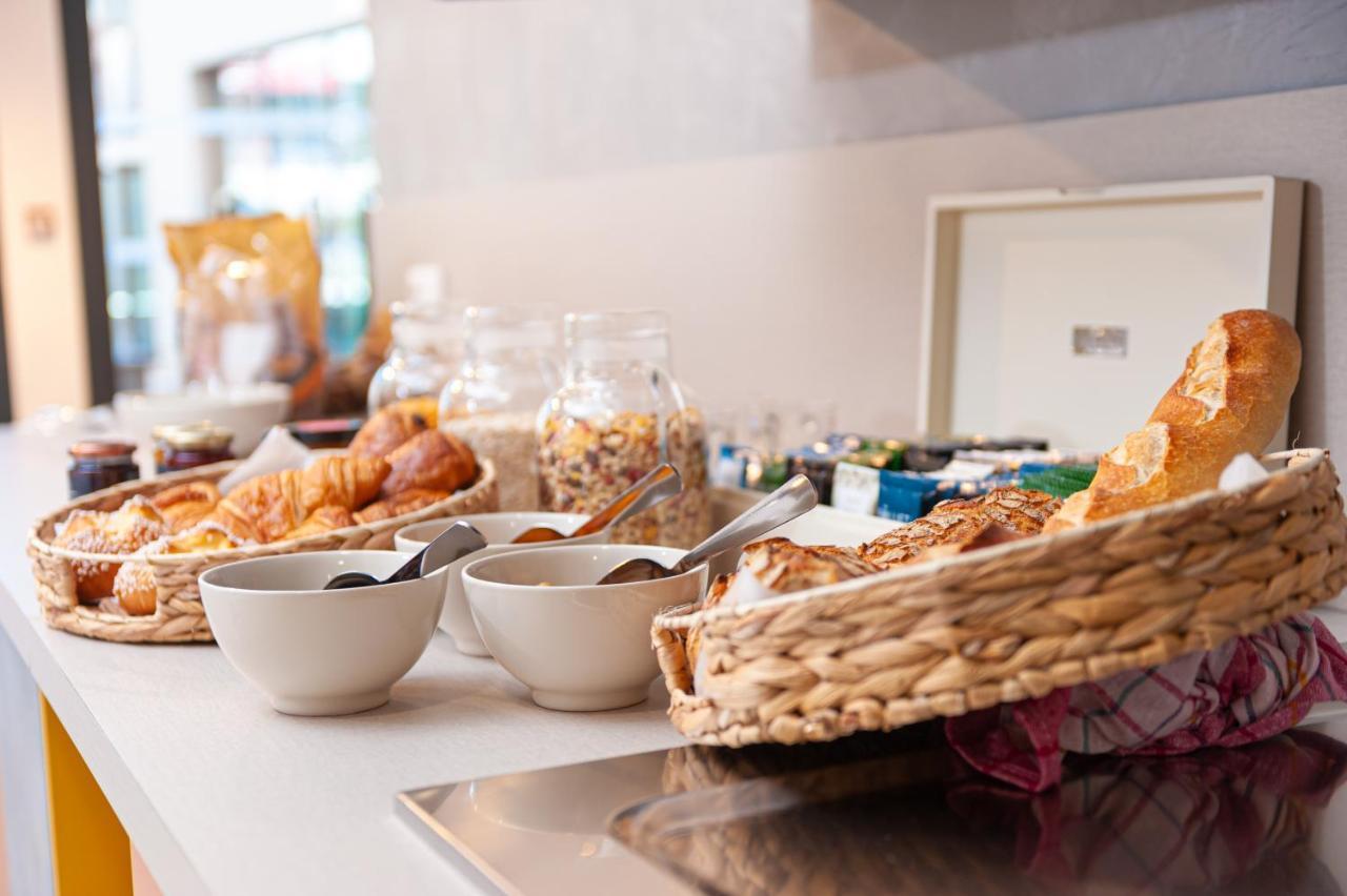 Hostel Le Hueb Тулон Екстер'єр фото