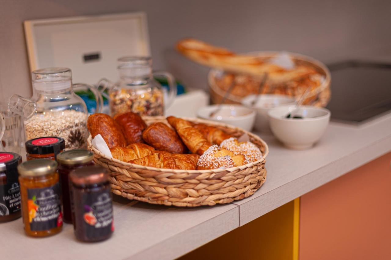 Hostel Le Hueb Тулон Екстер'єр фото
